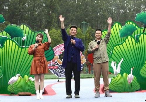 龙子湖大学爆料视频最新,校园风云再起，真相背后引热议